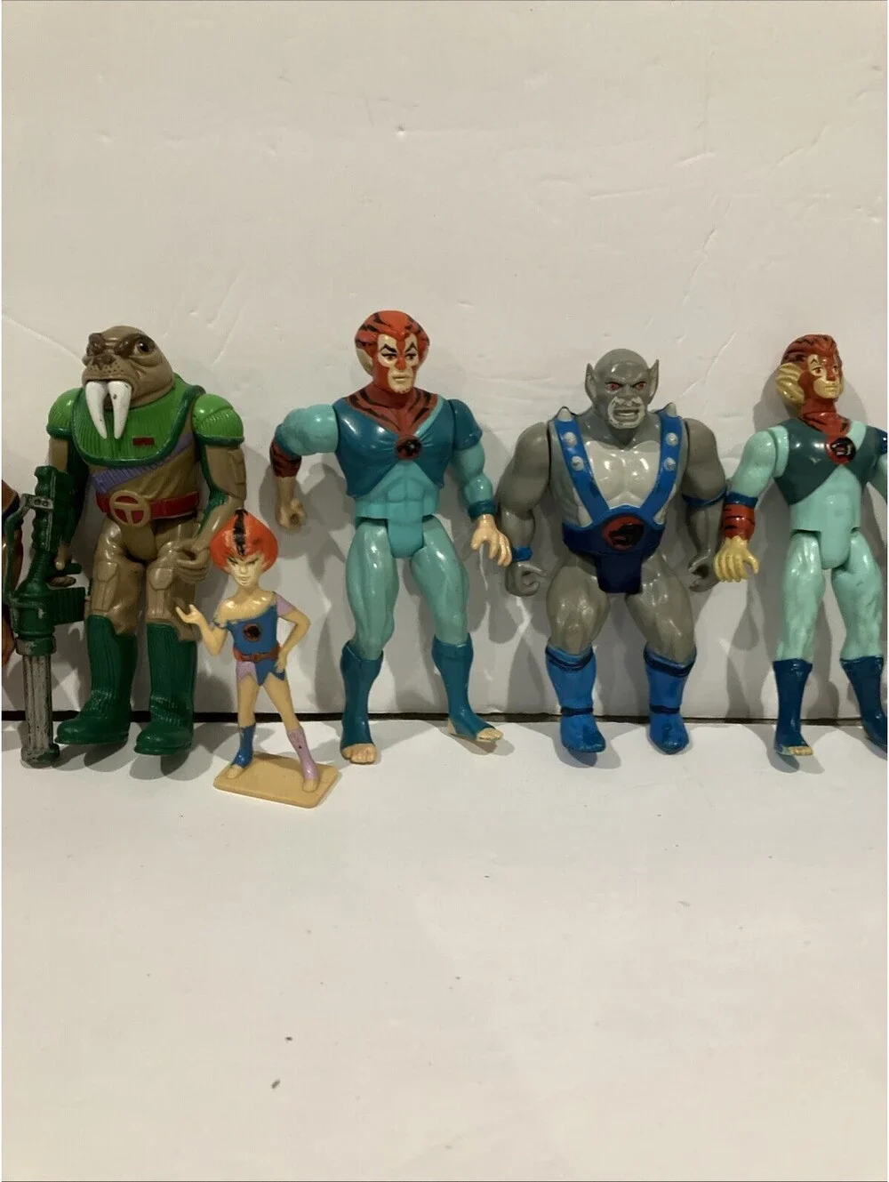 VINTAGE 1985 Thundercats Lot Of 9 Figures Tygra Wilykat Monkian Jackalman Tuska